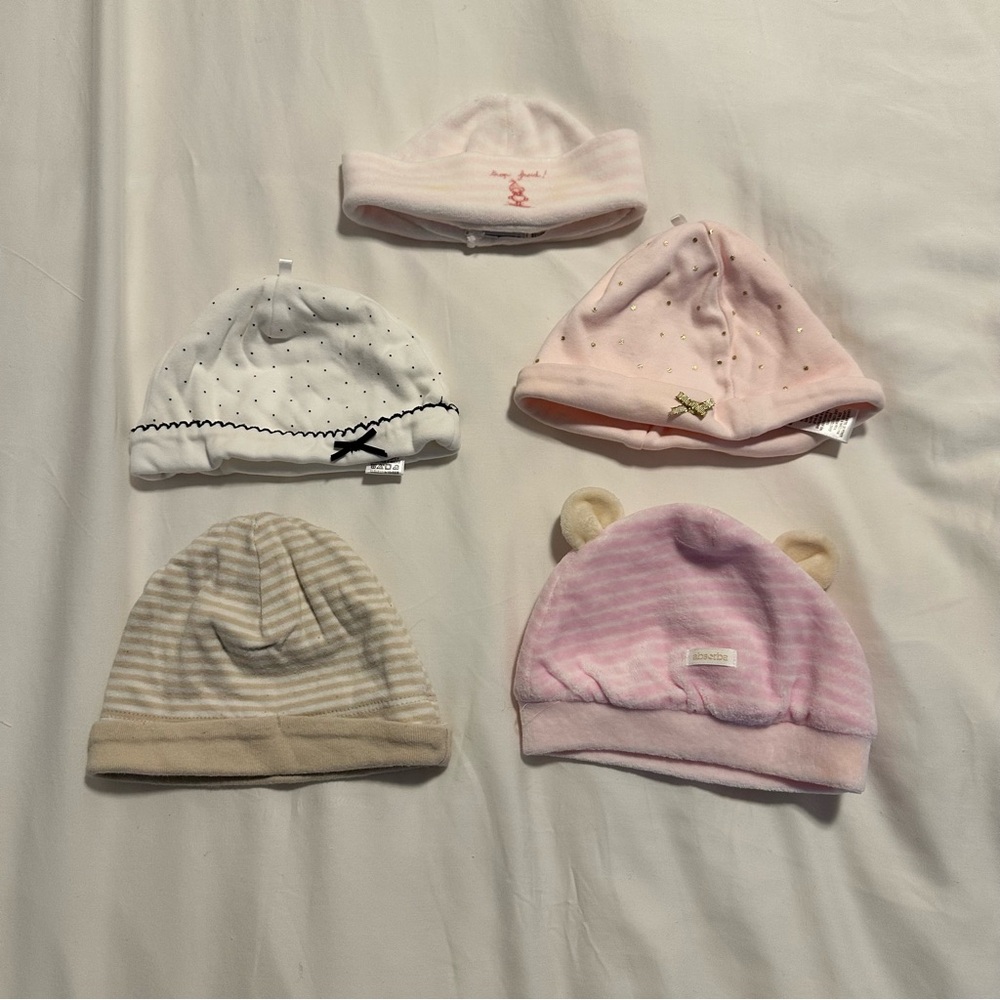 Bundle of 5 Baby Hats 6M